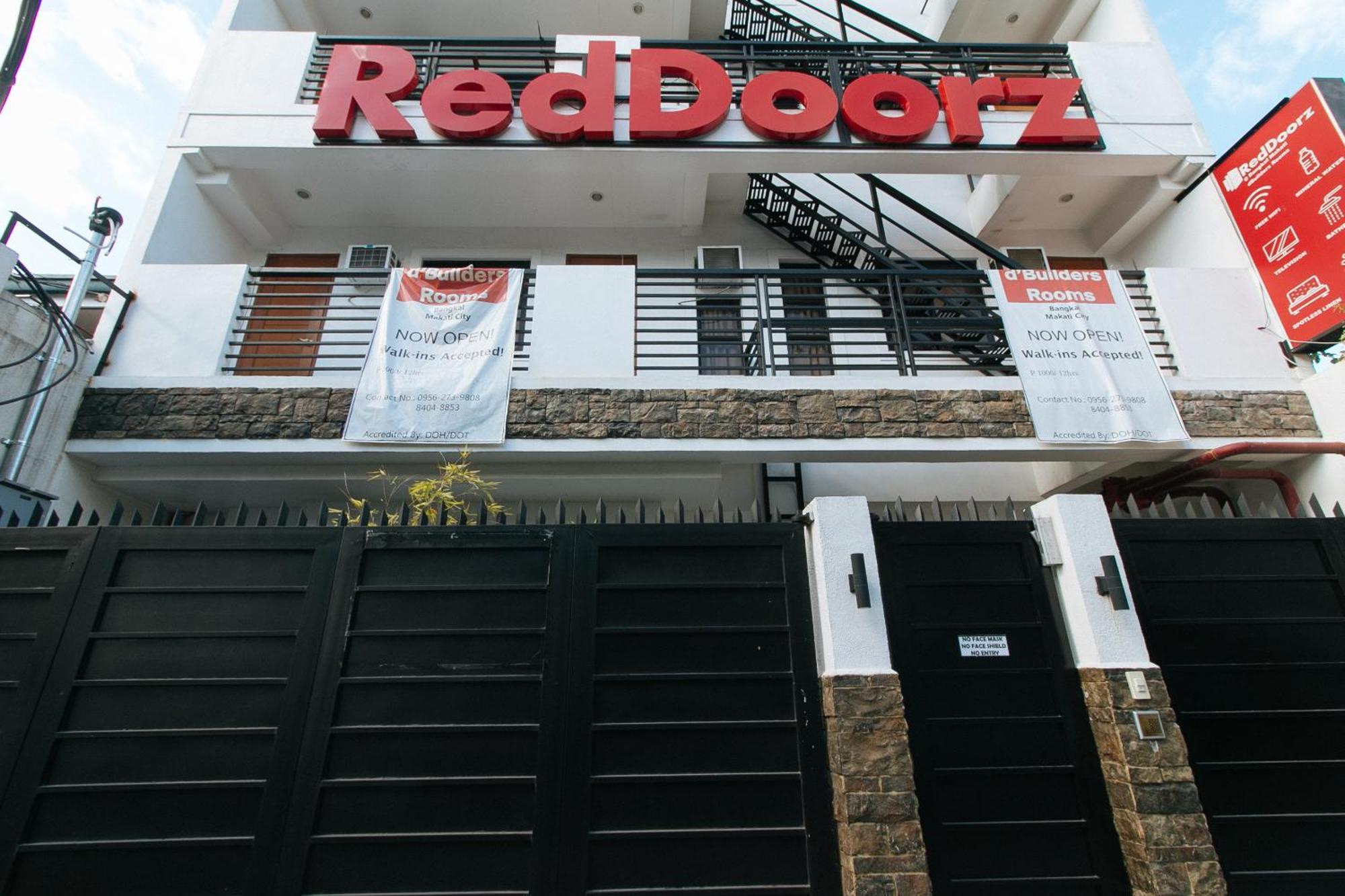 Reddoorz At Dbuilders Rooms Bangkal Makati ماكاتي المظهر الخارجي الصورة