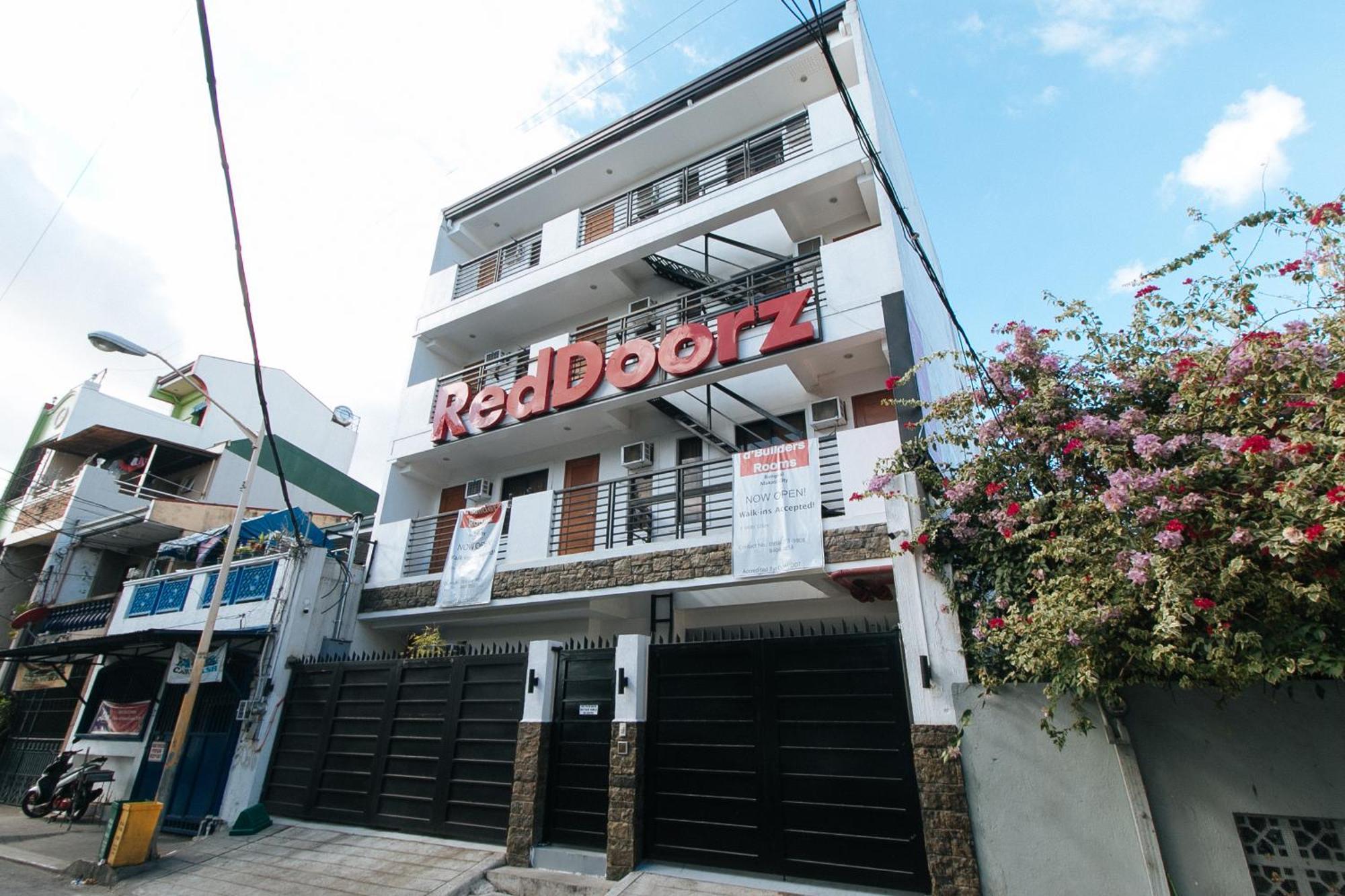 Reddoorz At Dbuilders Rooms Bangkal Makati ماكاتي المظهر الخارجي الصورة